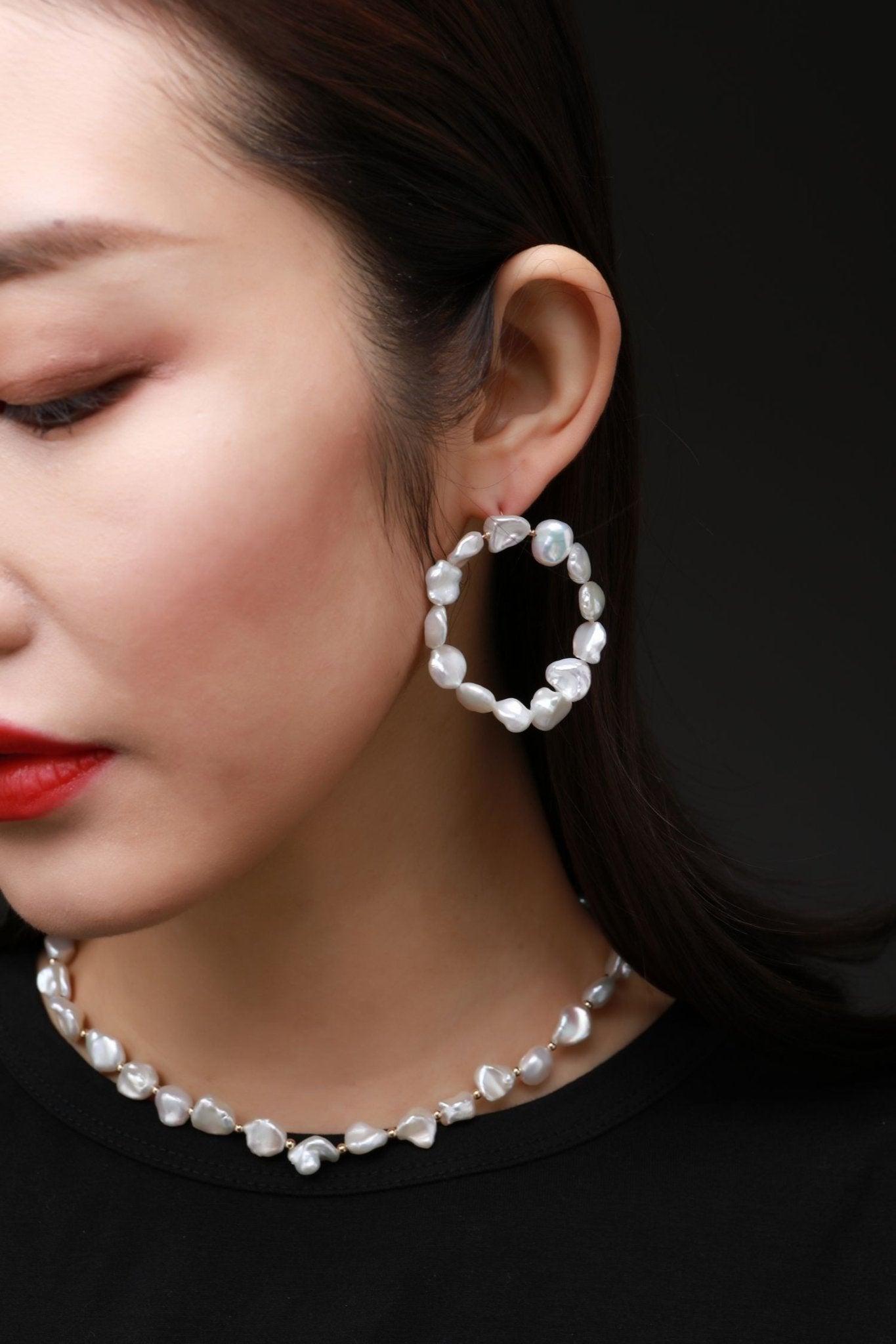 Thousand Faces Series Exaggerated Large Hoop Earrings - CKBLK2019085