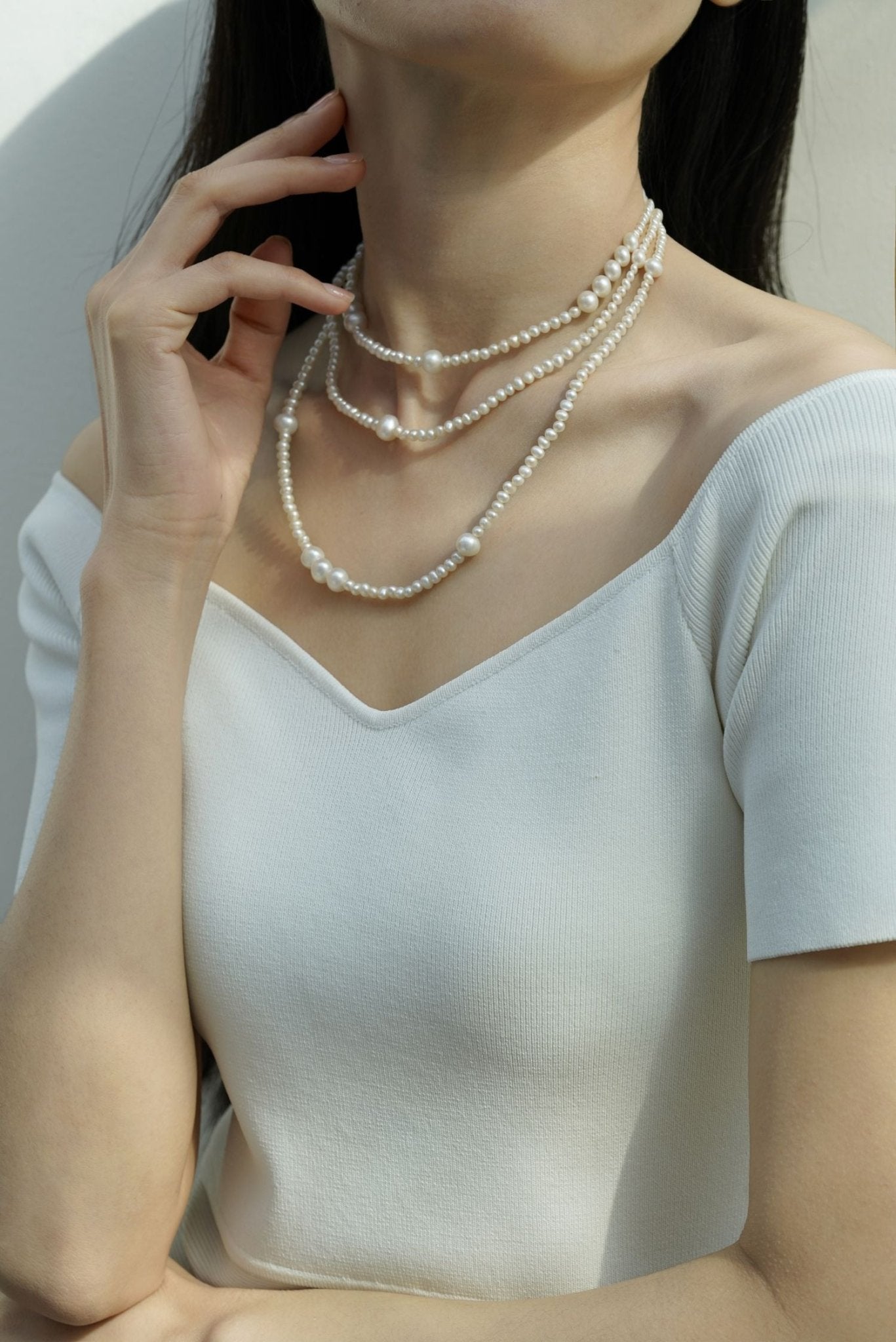 Embellished Series Long Elegant Necklace with Mixed Sizes of Pearls - CKDZ2021082