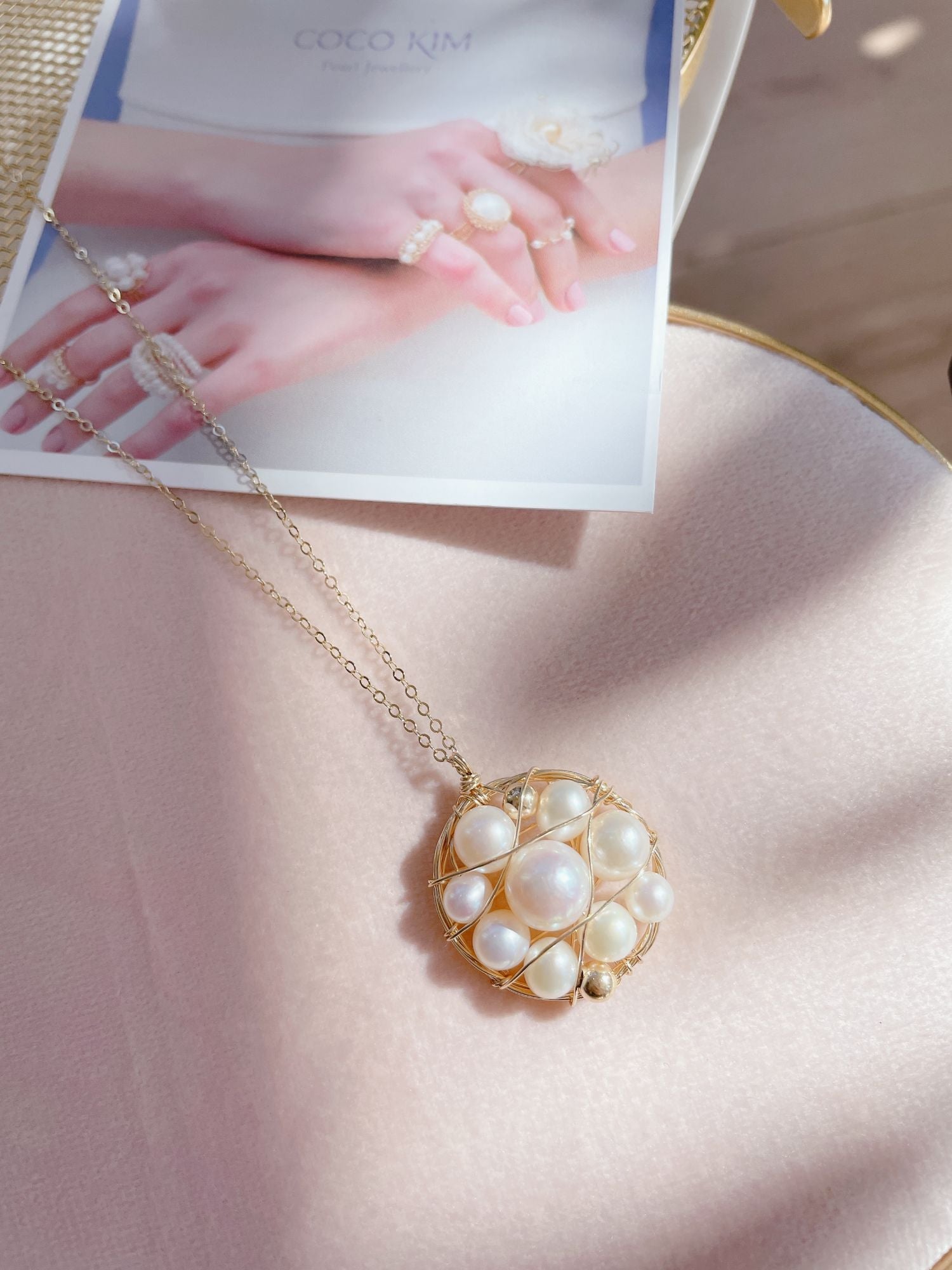 Classic Filigree Series Net Disk Multi - pearl Pendant Necklace - CKJD2019033