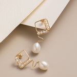 Geometric Series Wave Pearl Teardrop Earrings - CKJH2023011