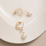 Geometric Series Wave Pearl Teardrop Earrings - CKJH2023011