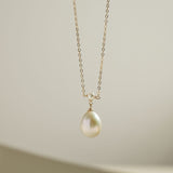 COCOKIM Embellished Series Plump Droplet Necklace - CKYLK2024003